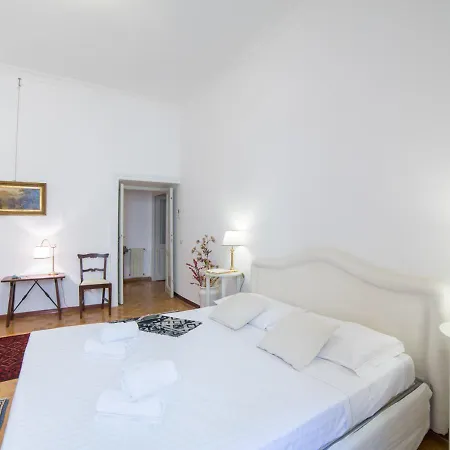Rent In - Veneto 116 Lejlighed *